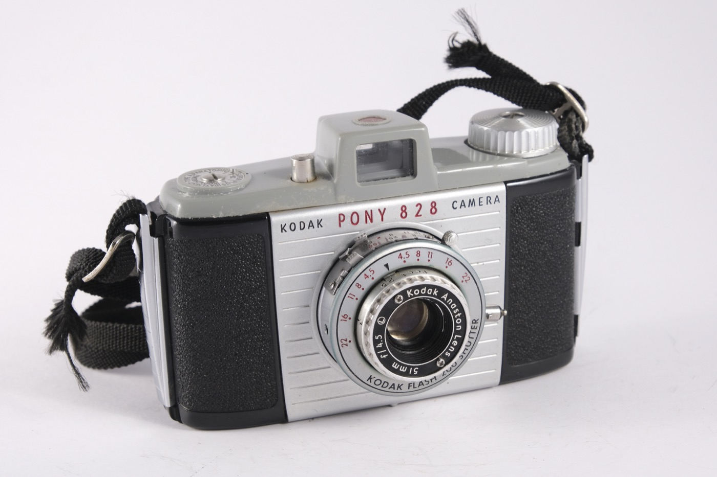 Kodak Pony 828 camera